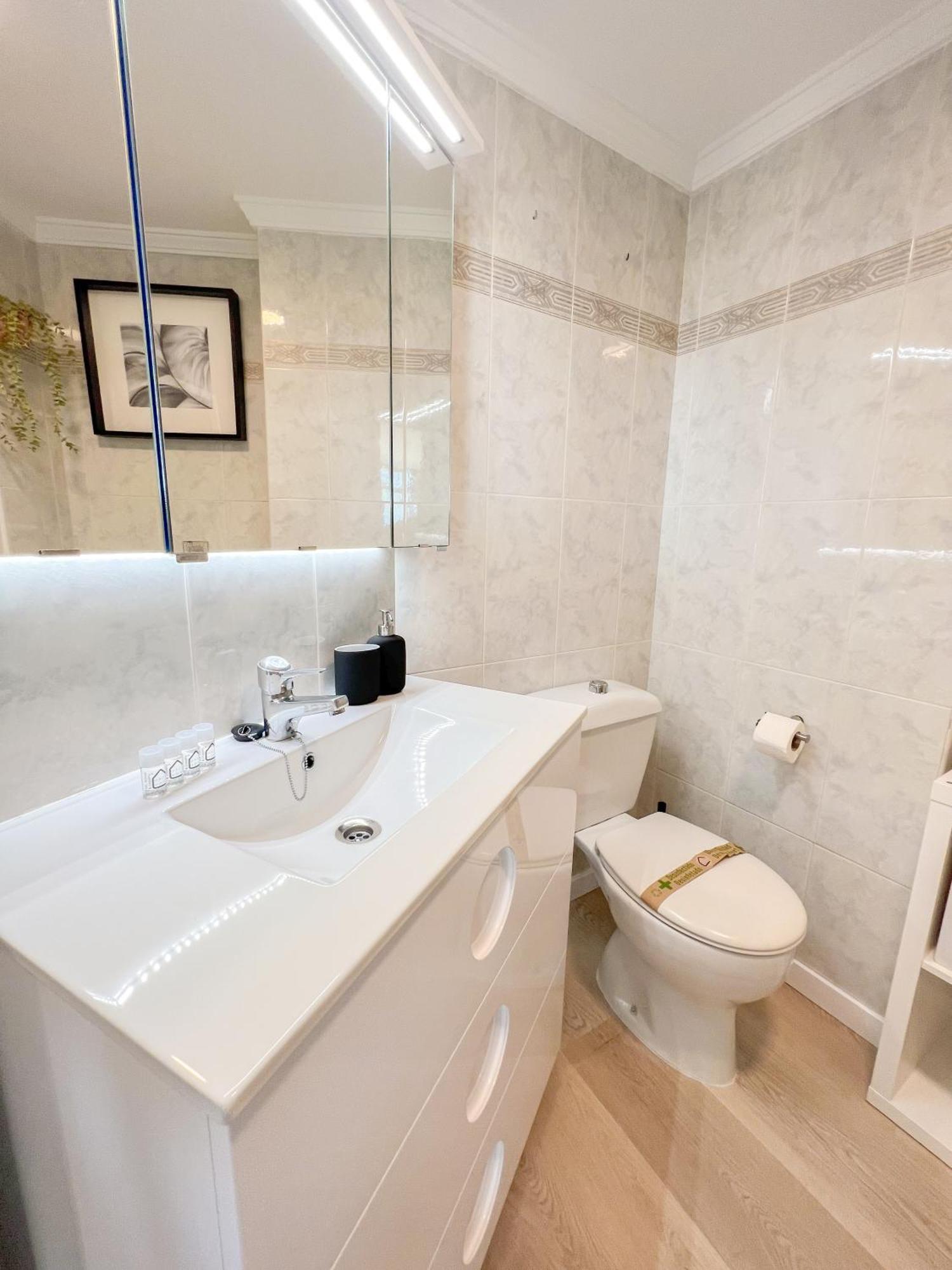 Palm Beach Aparment Sea Views Torremolinos Exterior photo
