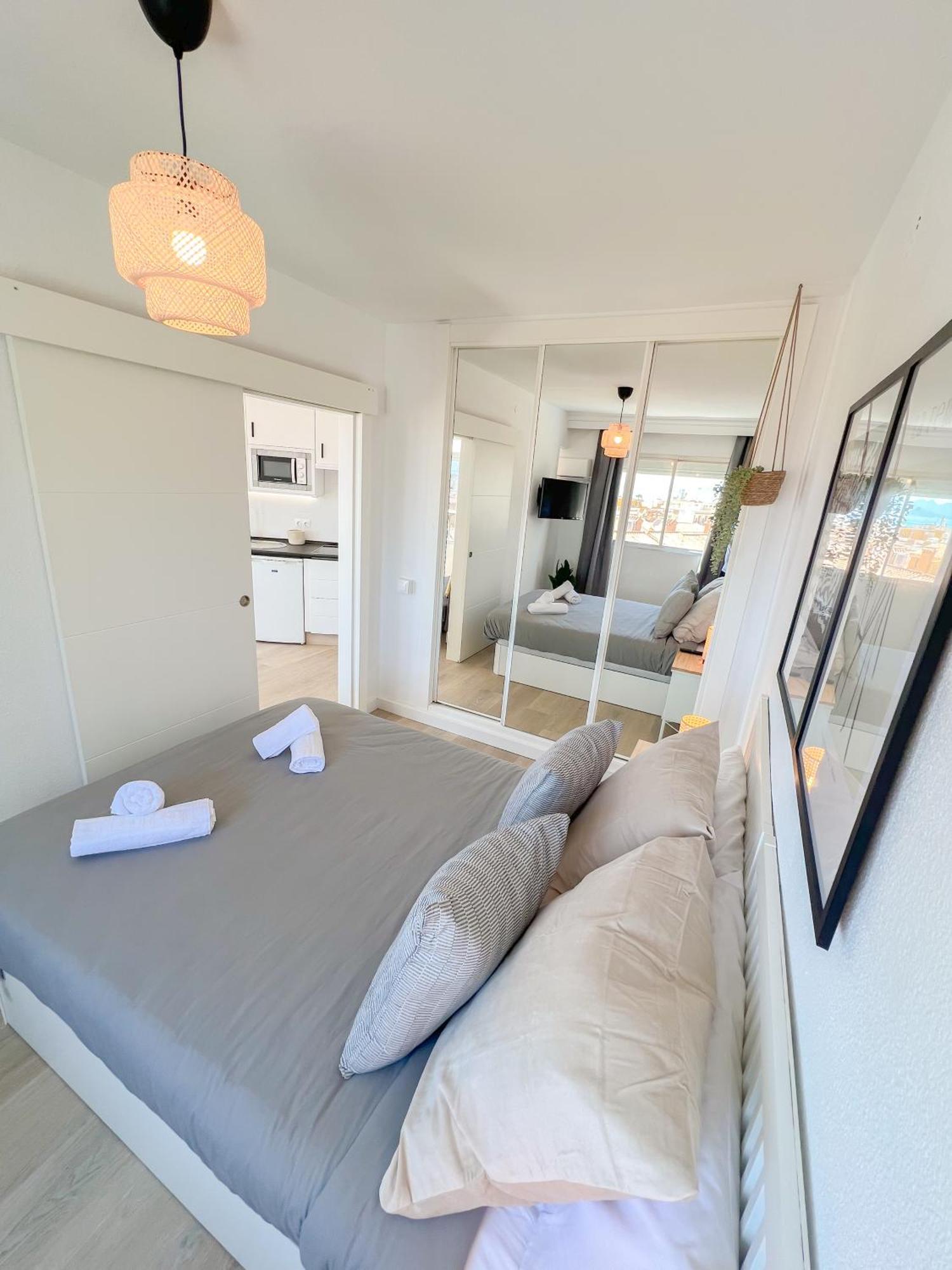 Palm Beach Aparment Sea Views Torremolinos Exterior photo