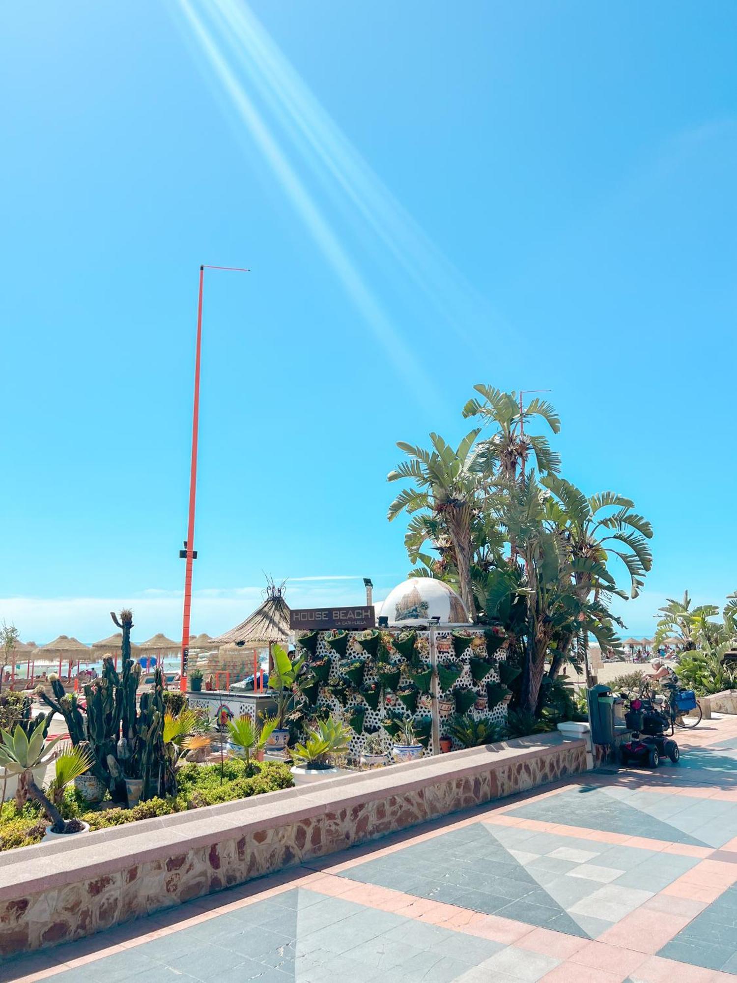 Palm Beach Aparment Sea Views Torremolinos Exterior photo